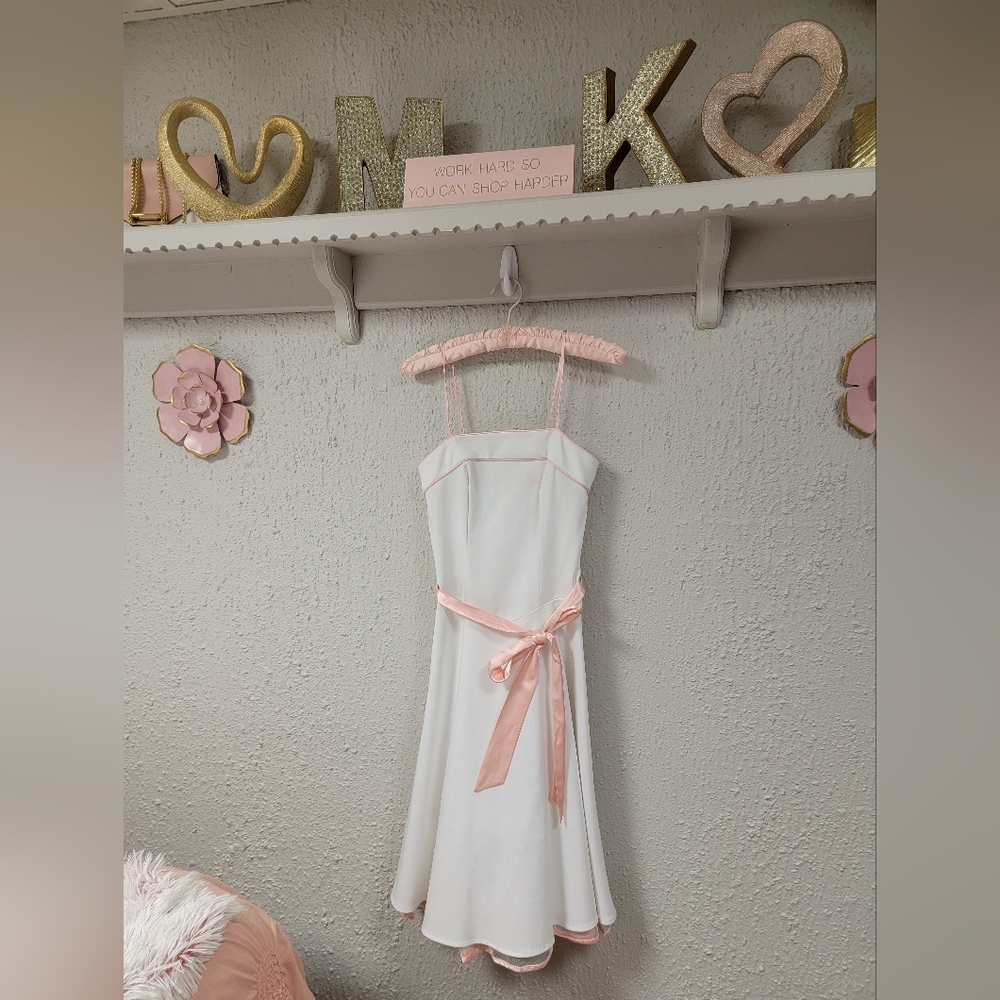 B. Darlin - Retro White Dress with Pink Trim and Tule - Size S
